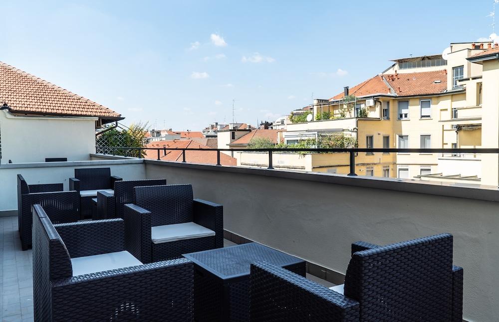 Golden Milano Hotel Exterior photo